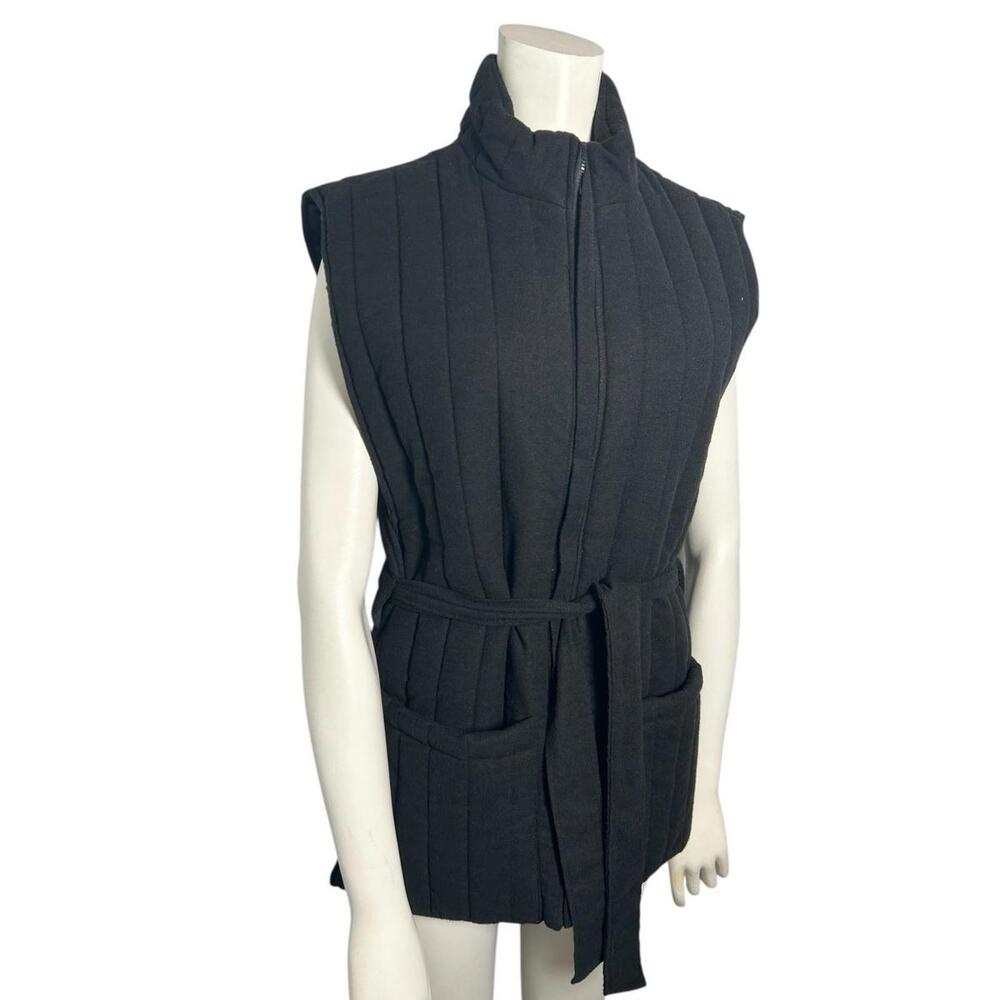 DAL Quilted Belted Vest Minimalist Black Sleeveless Outerwear XS/S